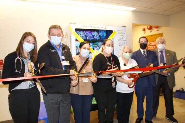 Staten Island University Cuts the ribbon on Inchy's Bookworm Vending Machine